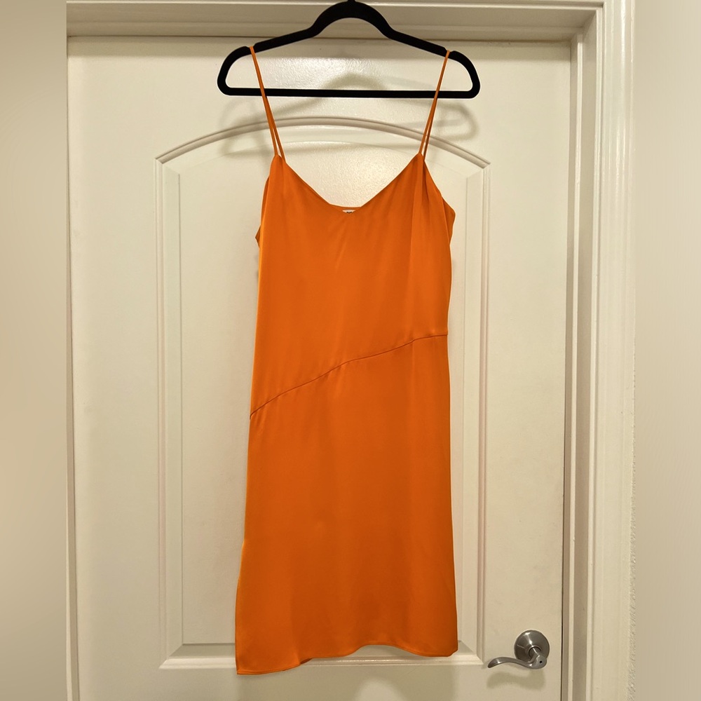 NWT Lita by Ciara 100% Silk Dress